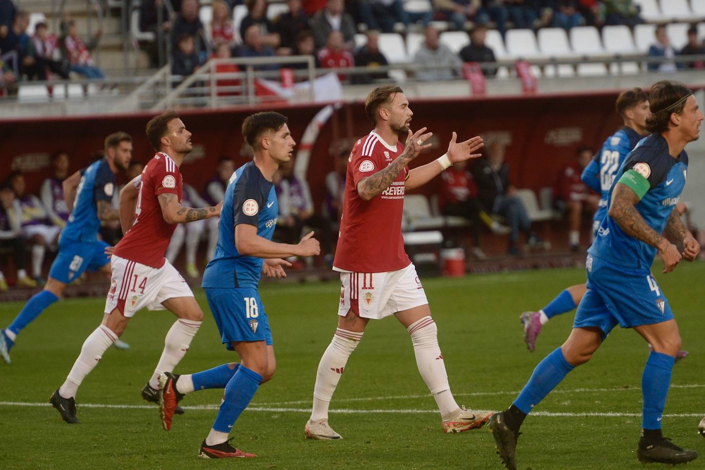 La victoria del Real Murcia frente al San Fernando, en imágenes