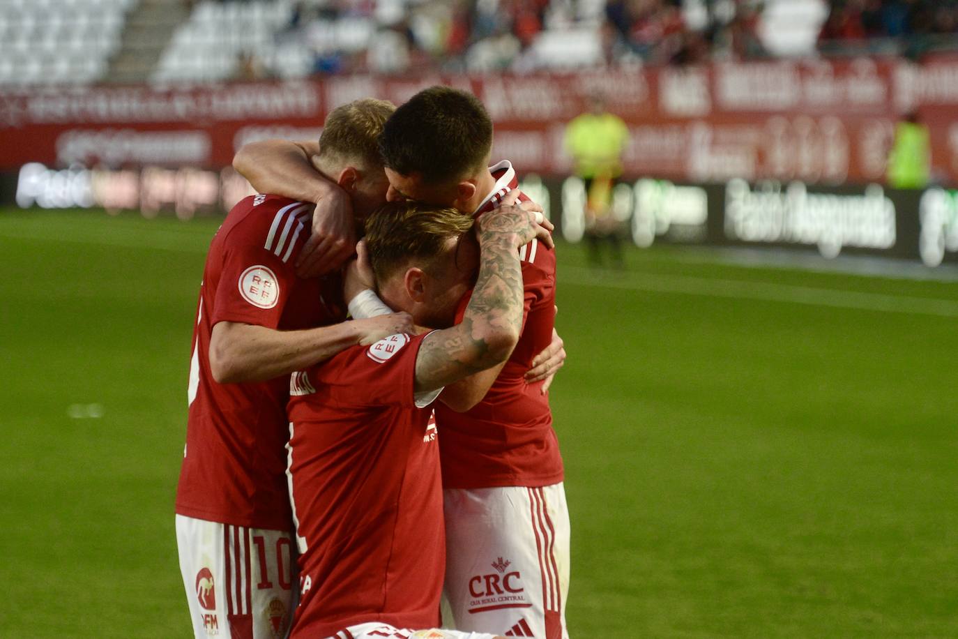 La victoria del Real Murcia frente al San Fernando, en imágenes