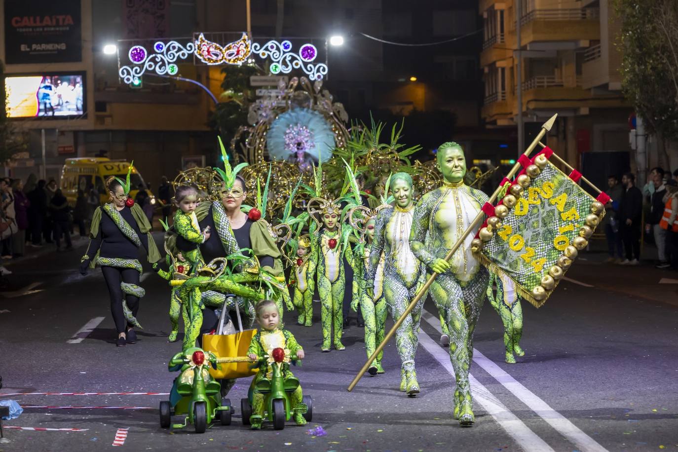 Las imágenes del desfile concurso del Carnaval de Torrevieja
