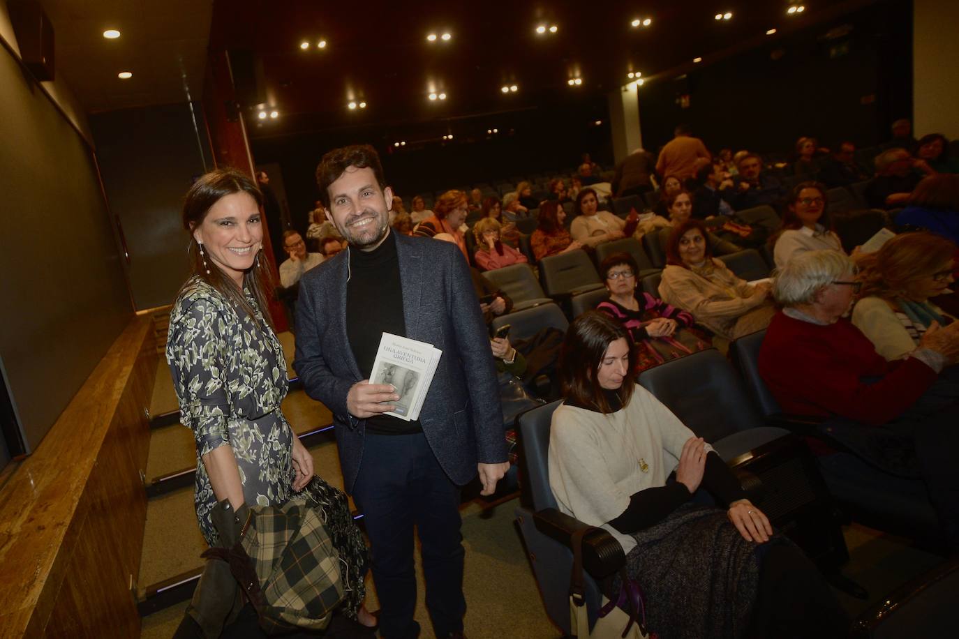 Imágenes de María José Solano en el Aula de Cultura de LA VERDAD