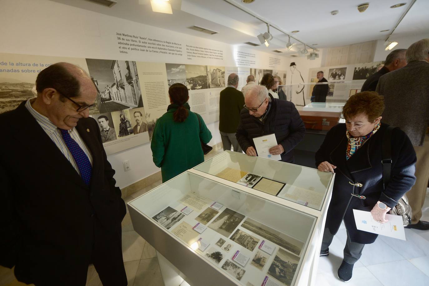 La exposición &#039;La maleta de Azorín&#039;, en imágenes