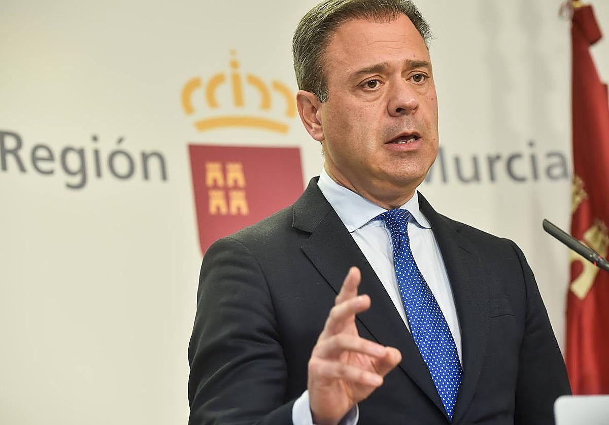 Marcos Ortuño, en rueda de prensa.