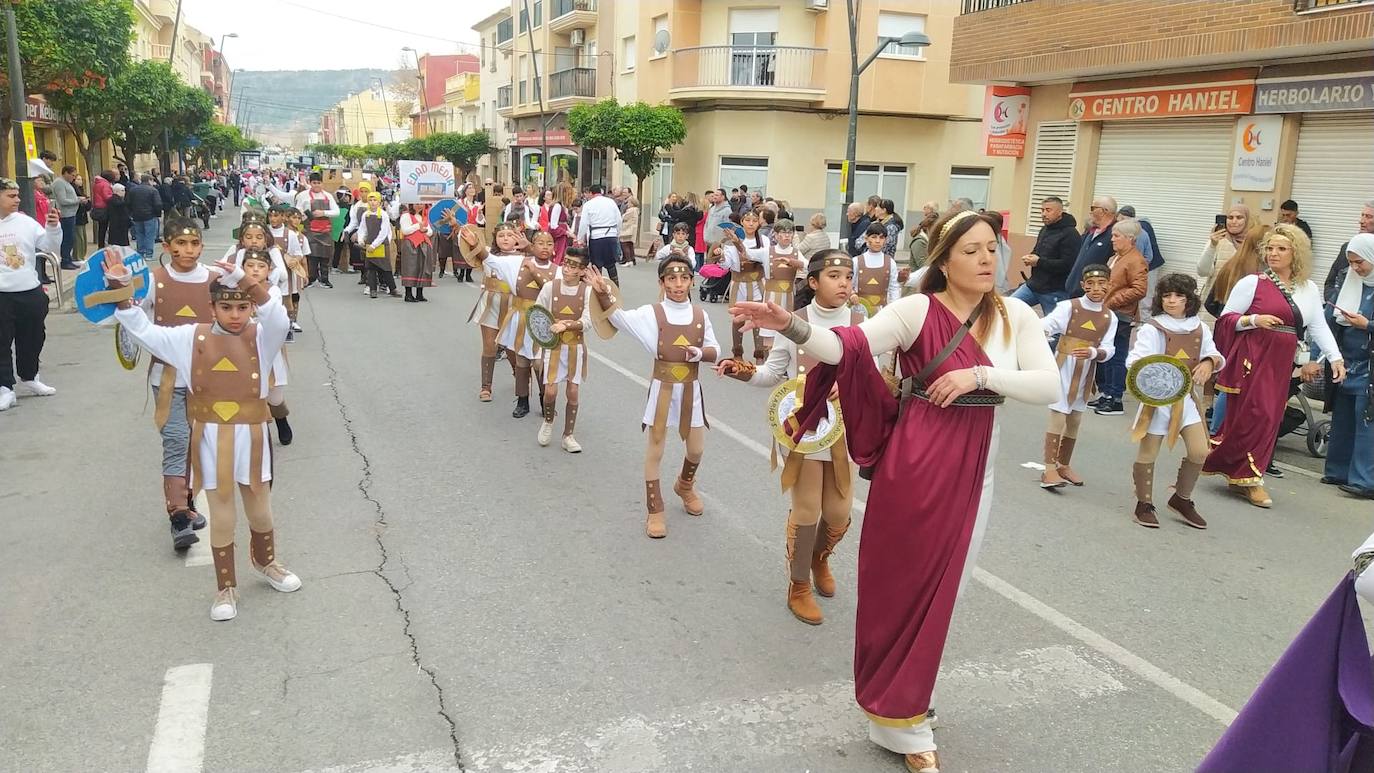 Primer desfile del Carnaval de Mula, en imágenes