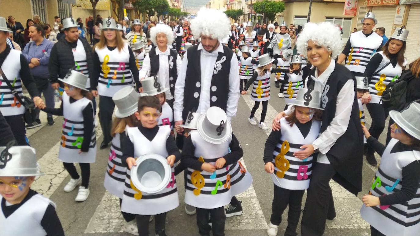 Primer desfile del Carnaval de Mula, en imágenes