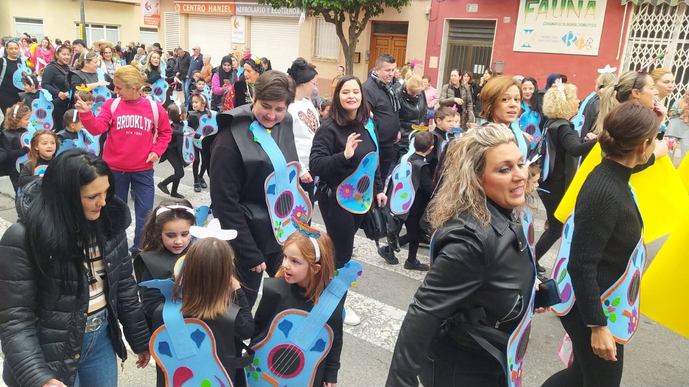 Primer desfile del Carnaval de Mula, en imágenes