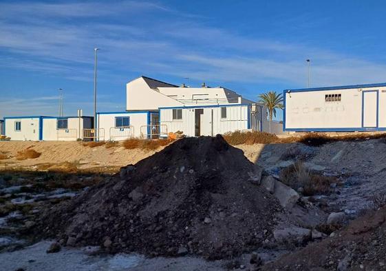 El solar en el que se está construyendo el nuevo centro de salud de Lorquí.