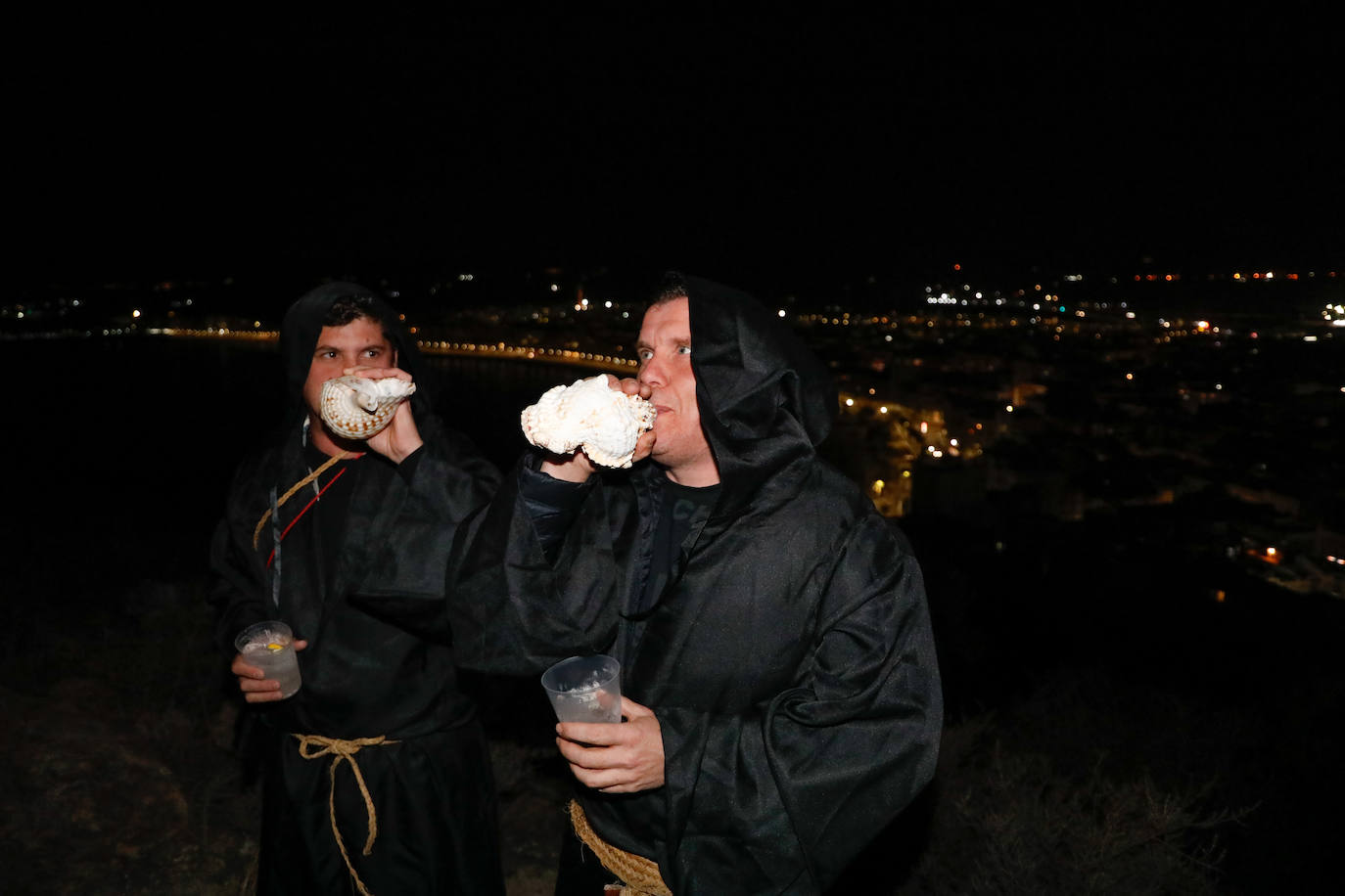 Las imágenes de la suelta de la Mussona en Águilas