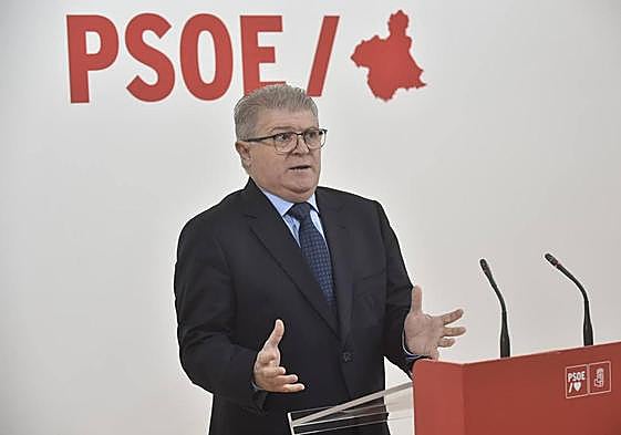 José Vélez, este viernes, en rueda de prensa.