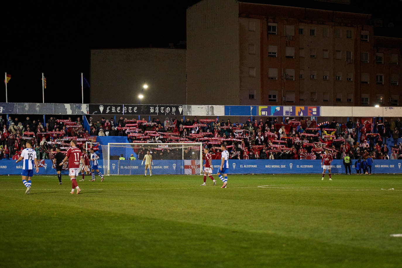 La victoria del Real Murcia frente al Alcoyano, en imágenes