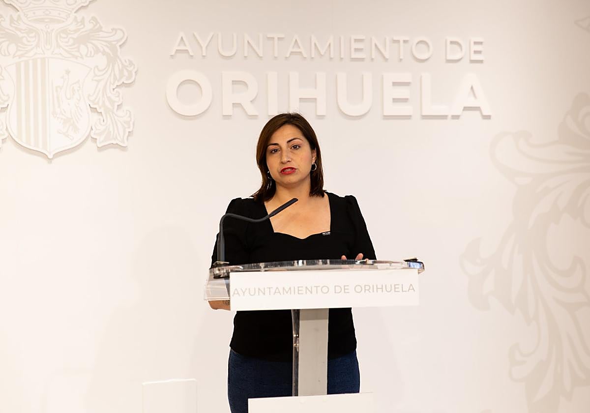 La edil del PSOE María García.