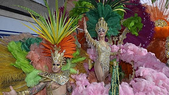 Gran desfile de Martes de Carnaval en Cabezo de Torres, en imágenes