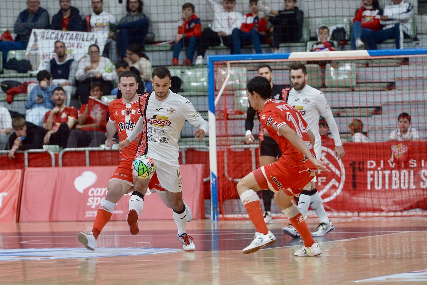 Las imágenes del derbi ElPozo-Jimbee (2-3)