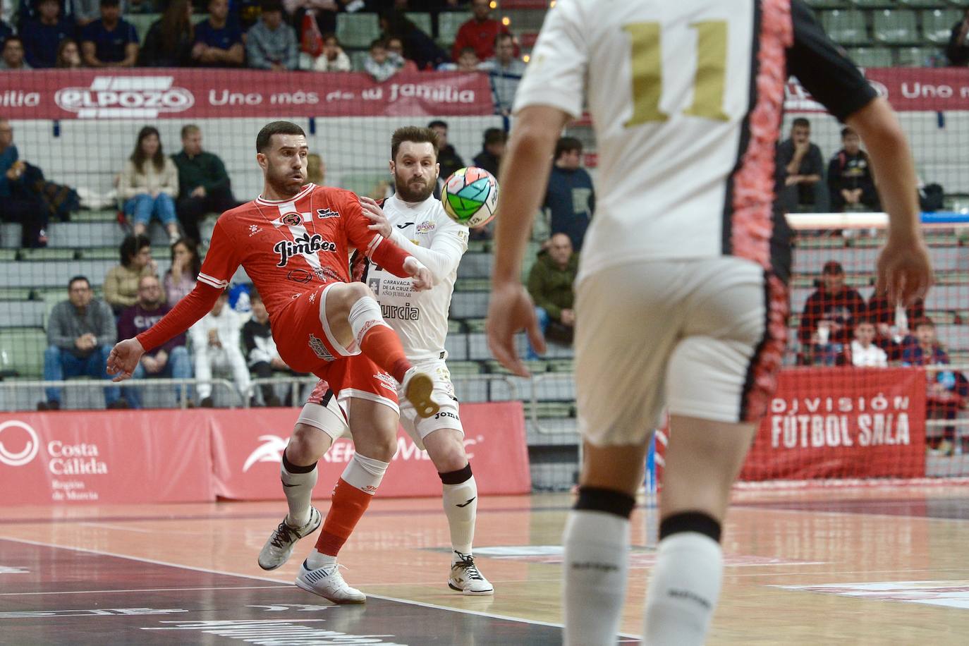 Las imágenes del derbi ElPozo-Jimbee (2-3)