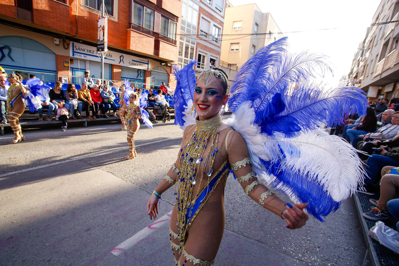 El último gran desfile de grupos del Carnaval de Cabezo de Torres, en imágenes