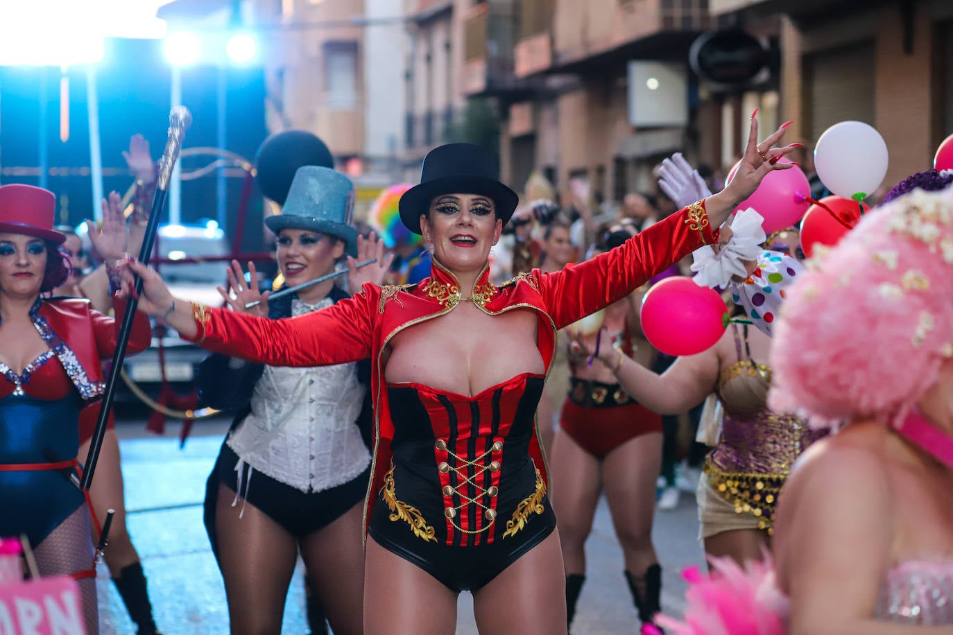 El último gran desfile de grupos del Carnaval de Cabezo de Torres, en imágenes