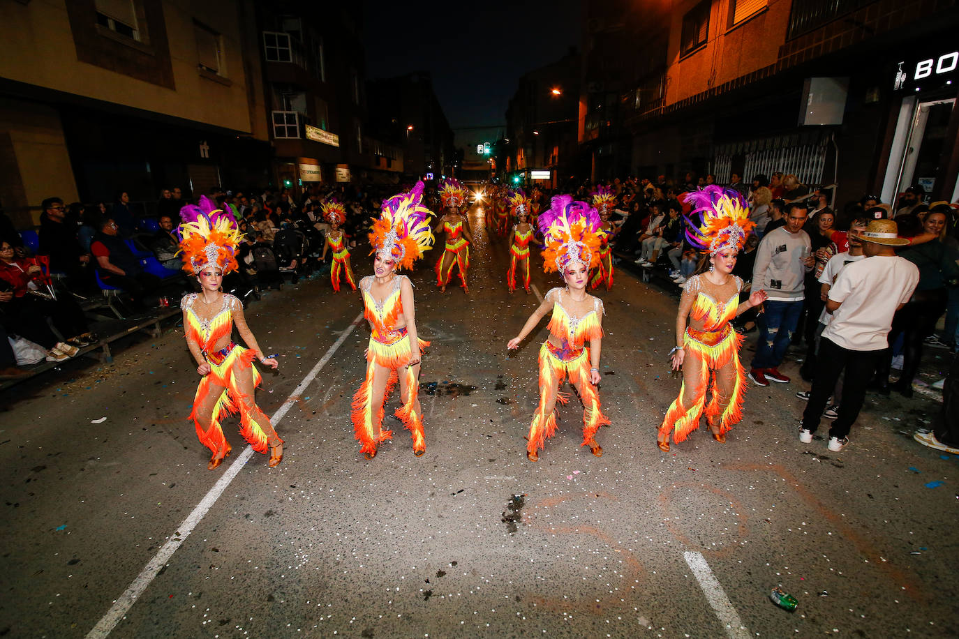 El último gran desfile de grupos del Carnaval de Cabezo de Torres, en imágenes
