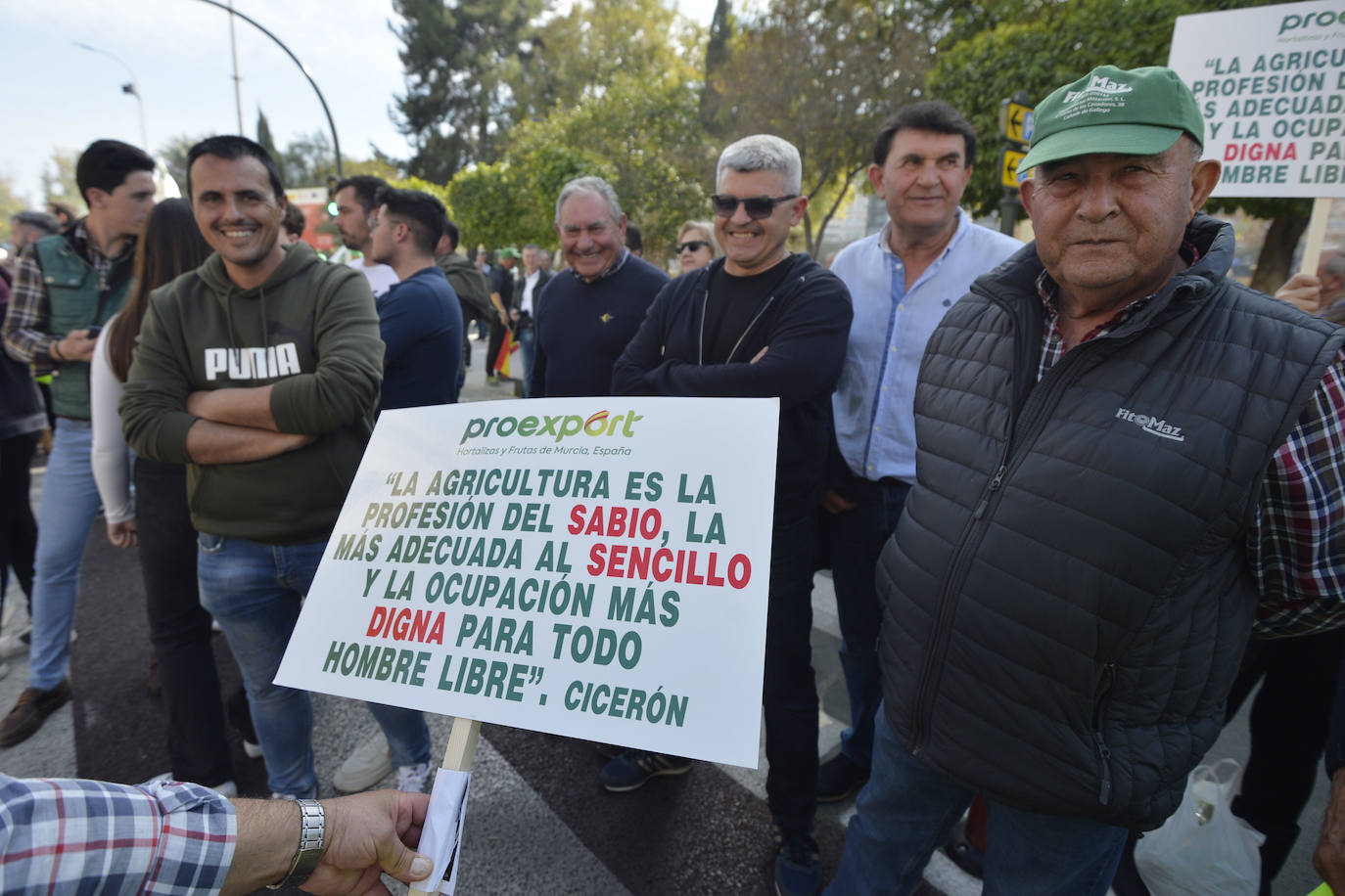 Las protestas de los agricultores llegan a Murcia el 21-F, en imágenes