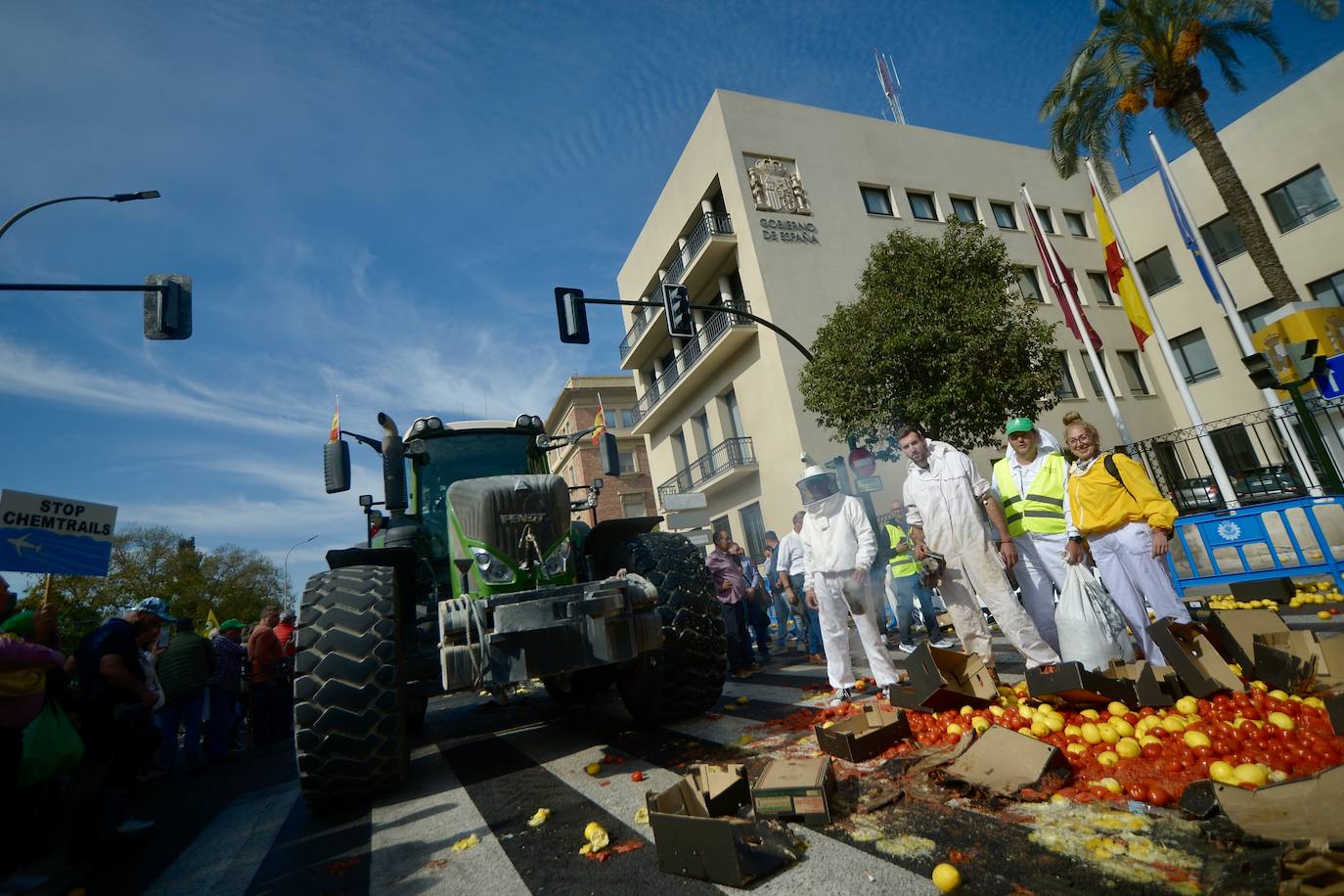 Las protestas de los agricultores llegan a Murcia el 21-F, en imágenes