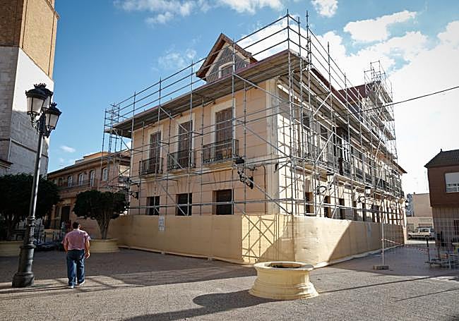 Obras en la Casa Rubio de El Algar, el pasado verano, para cambiar la cubierta.
