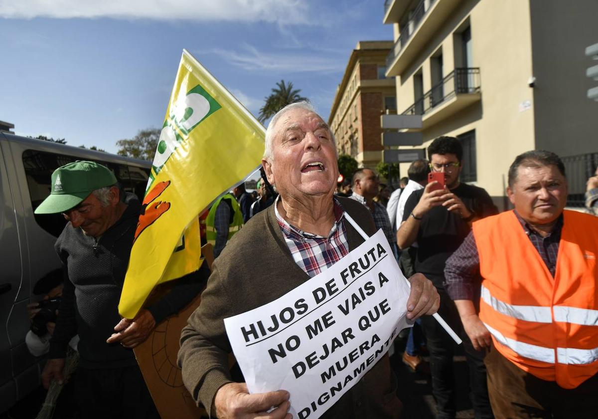 Imagen de la protesta de este miércoles en Murcia.