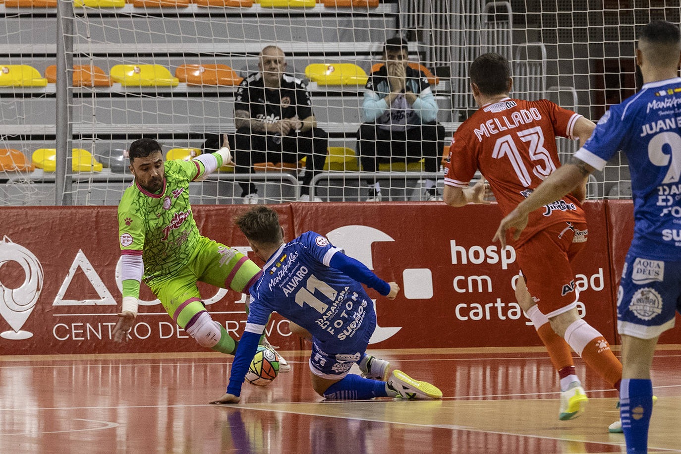 Las imágenes del Jimbee-Manzanares (1-1)