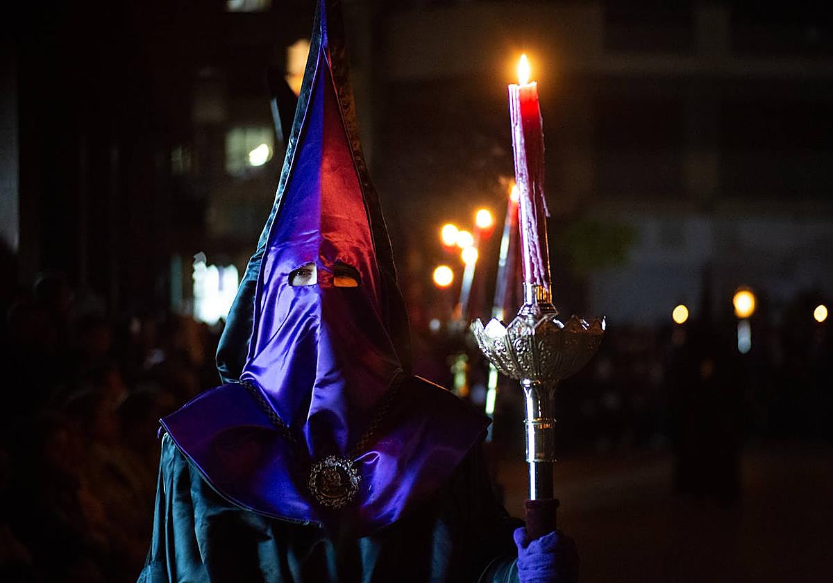 Imagen de archivo de la procesión de Jueves Santo en Murcia en 2024.