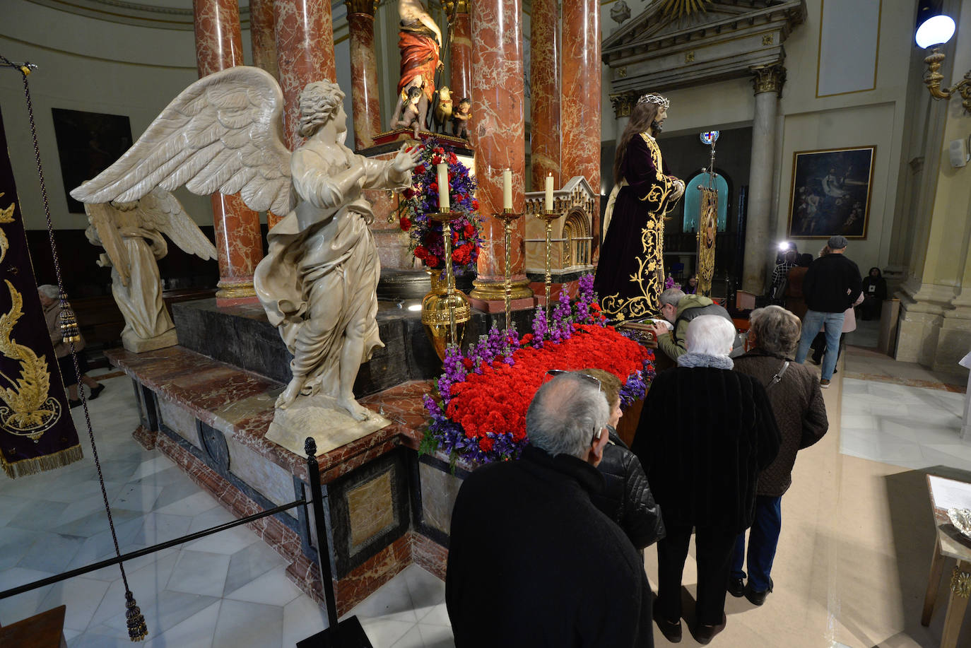 Besapié del Cristo del Rescate, en imágenes