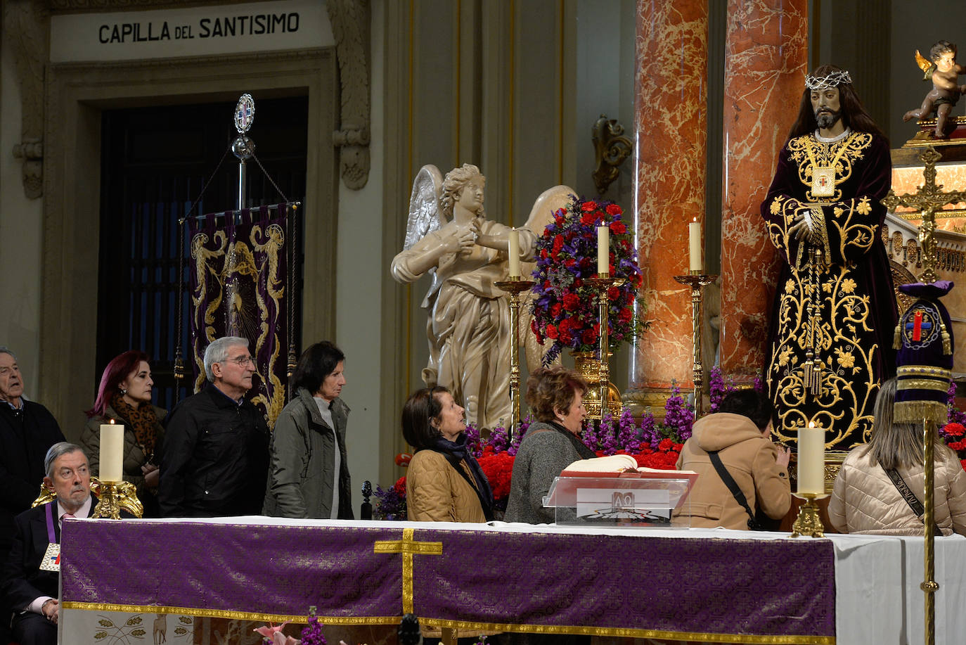 Besapié del Cristo del Rescate, en imágenes