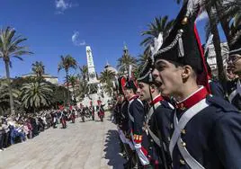 Los granaderos marrajos recuerdan a los héroes en Cartagena