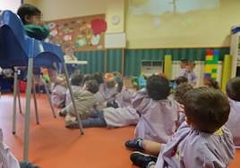 Alumnos de una escuela infantil, en una imagen de archivo.