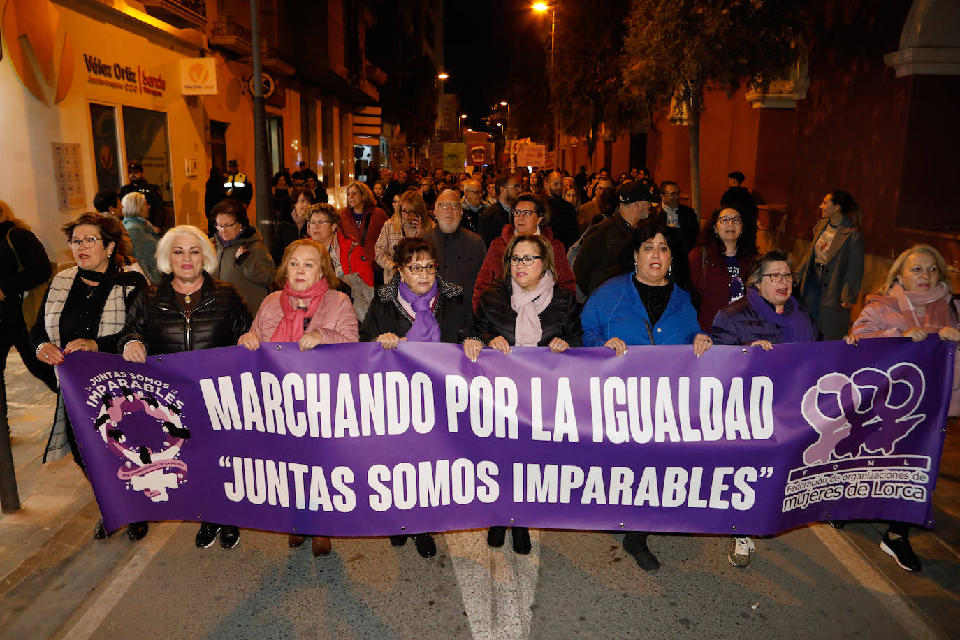 Manifestación en Lorca por el 8M, en imágenes