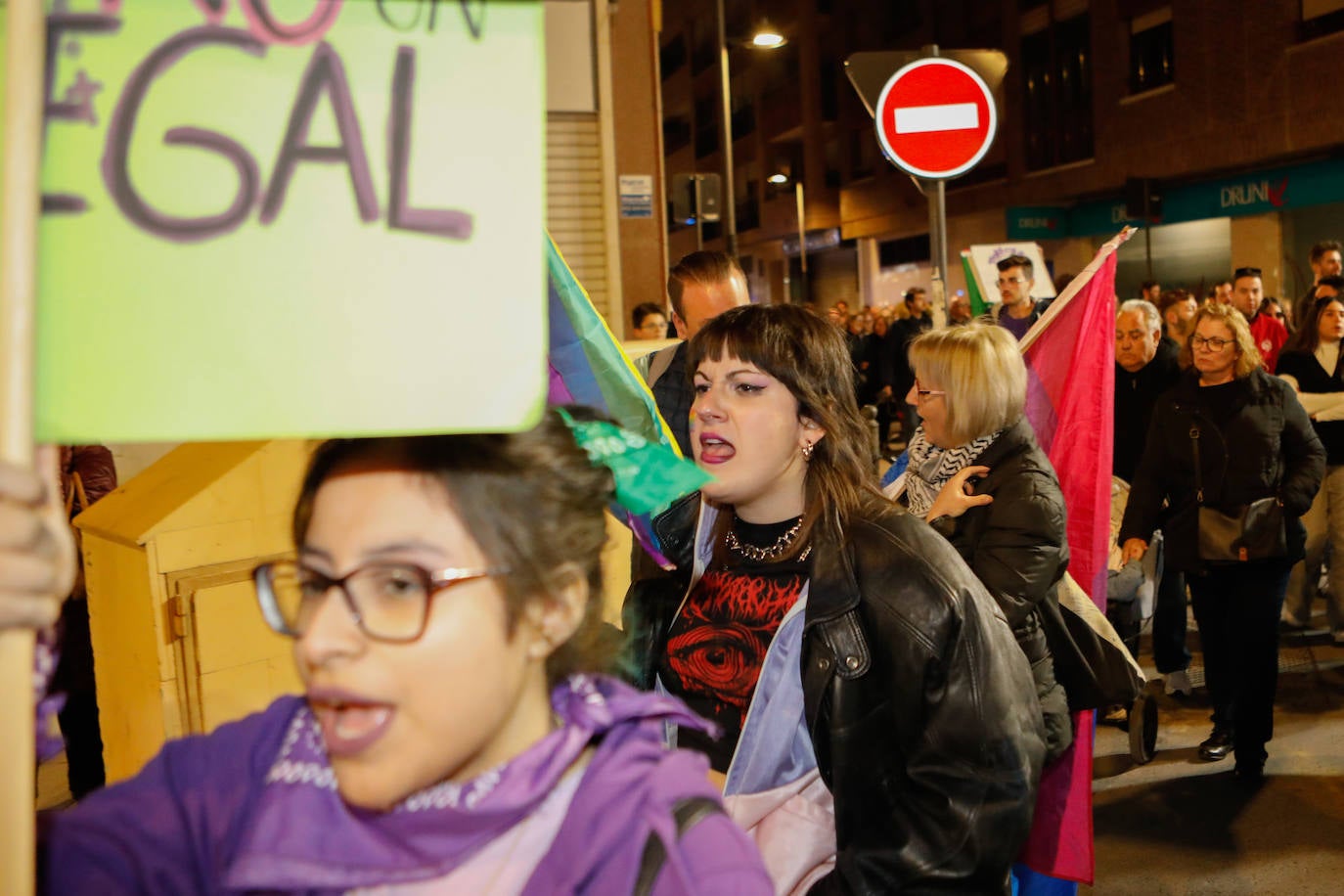 Manifestación en Lorca por el 8M, en imágenes