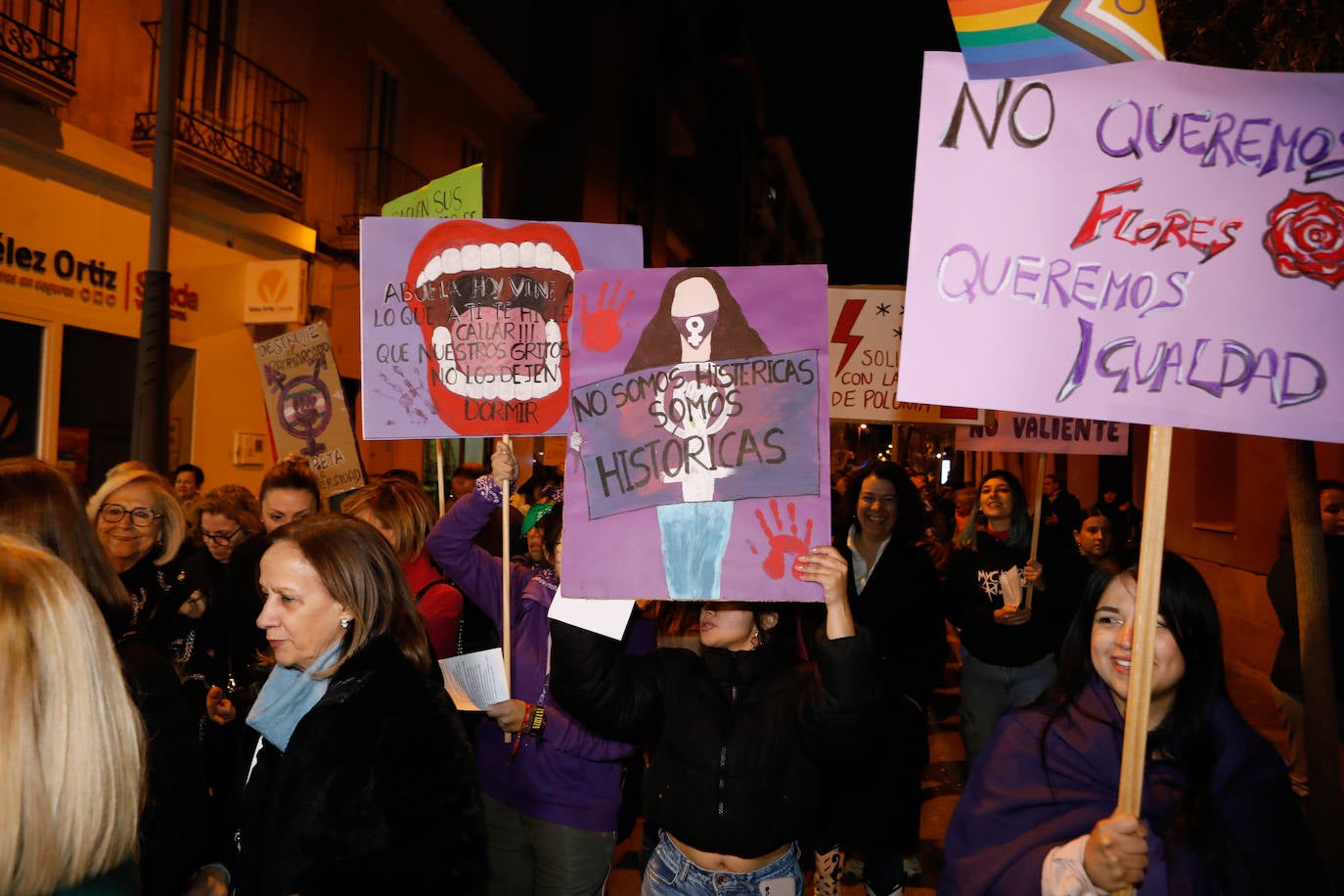 Manifestación en Lorca por el 8M, en imágenes