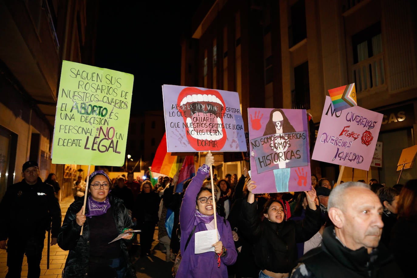 Manifestación en Lorca por el 8M, en imágenes