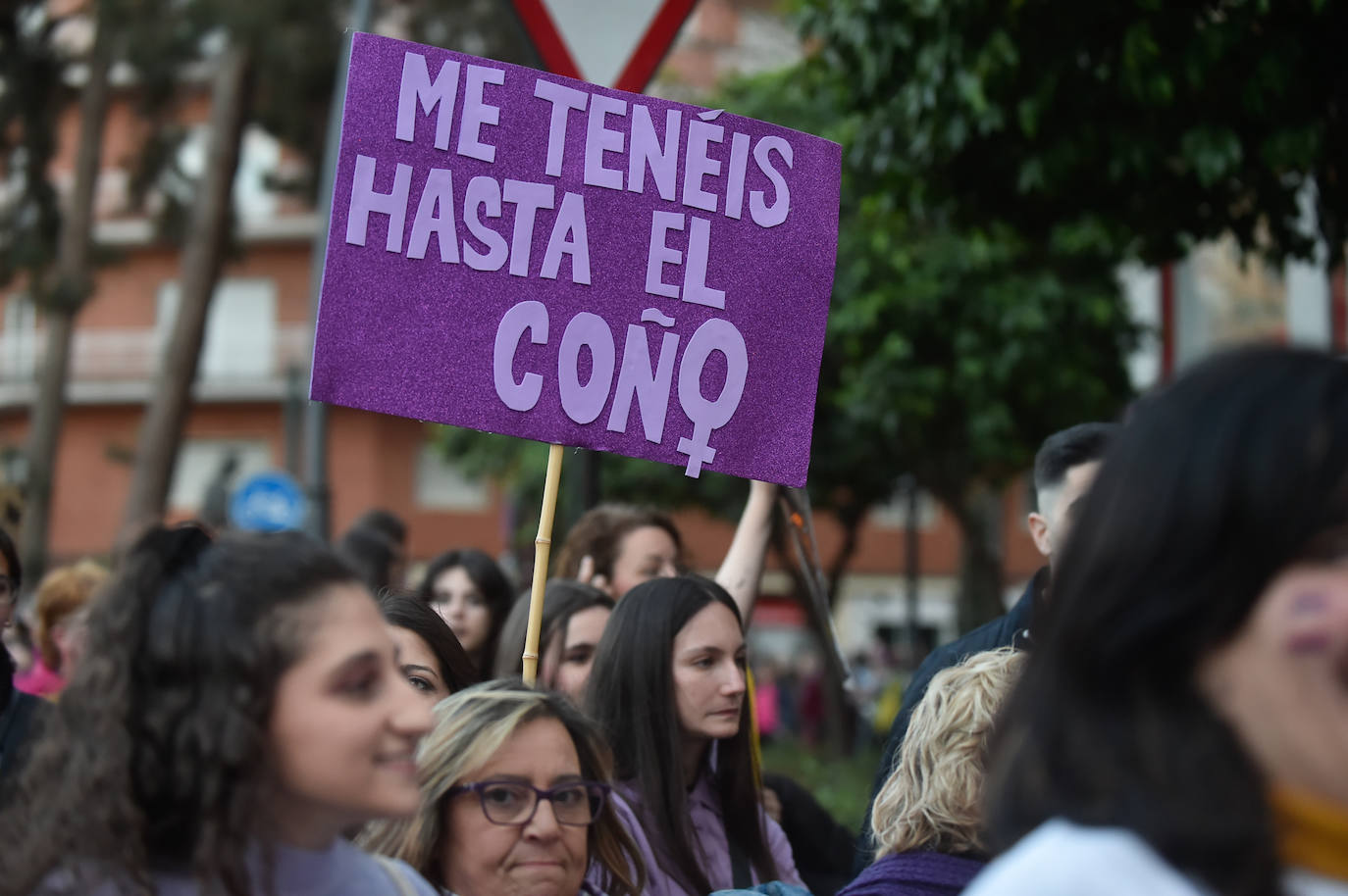 La manifestación del 8M en Murcia, en imágenes