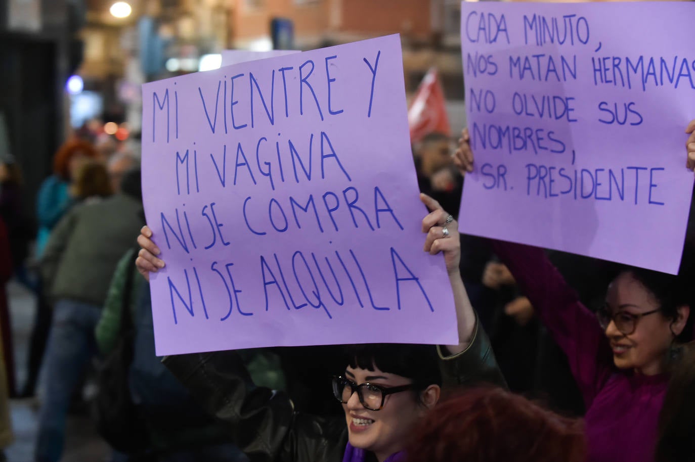 La manifestación del 8M en Murcia, en imágenes