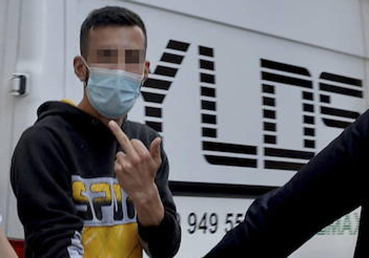 Imagen de archivo de 'El Conejo' en el momento de su detención.