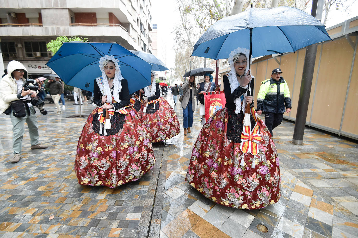 Las imágenes de la mascletá en la Circular de Murcia