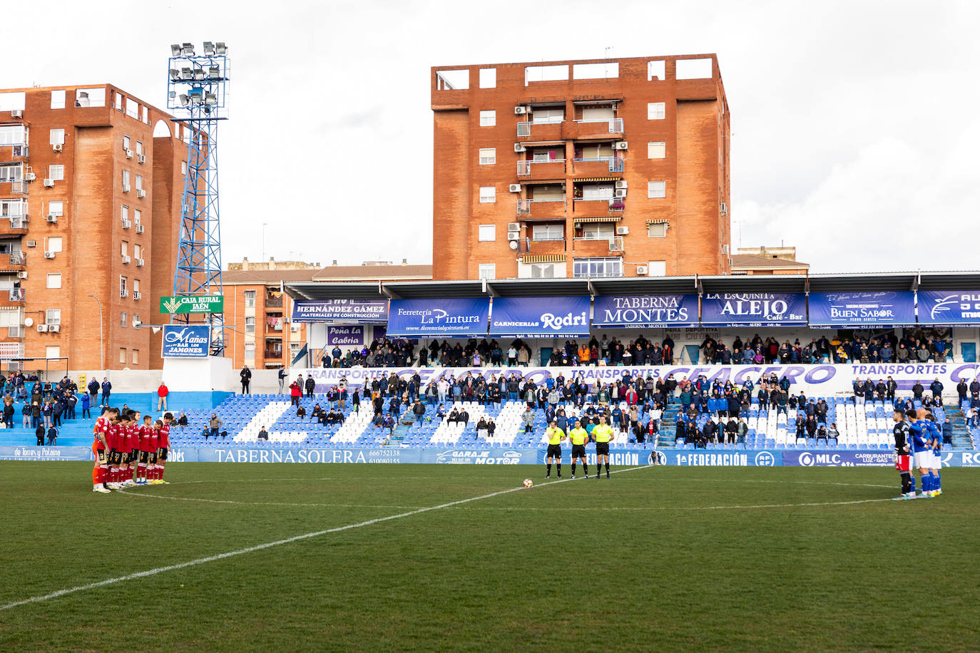 La derrota del Real Murcia frente al Linares Deportivo, en imágenes