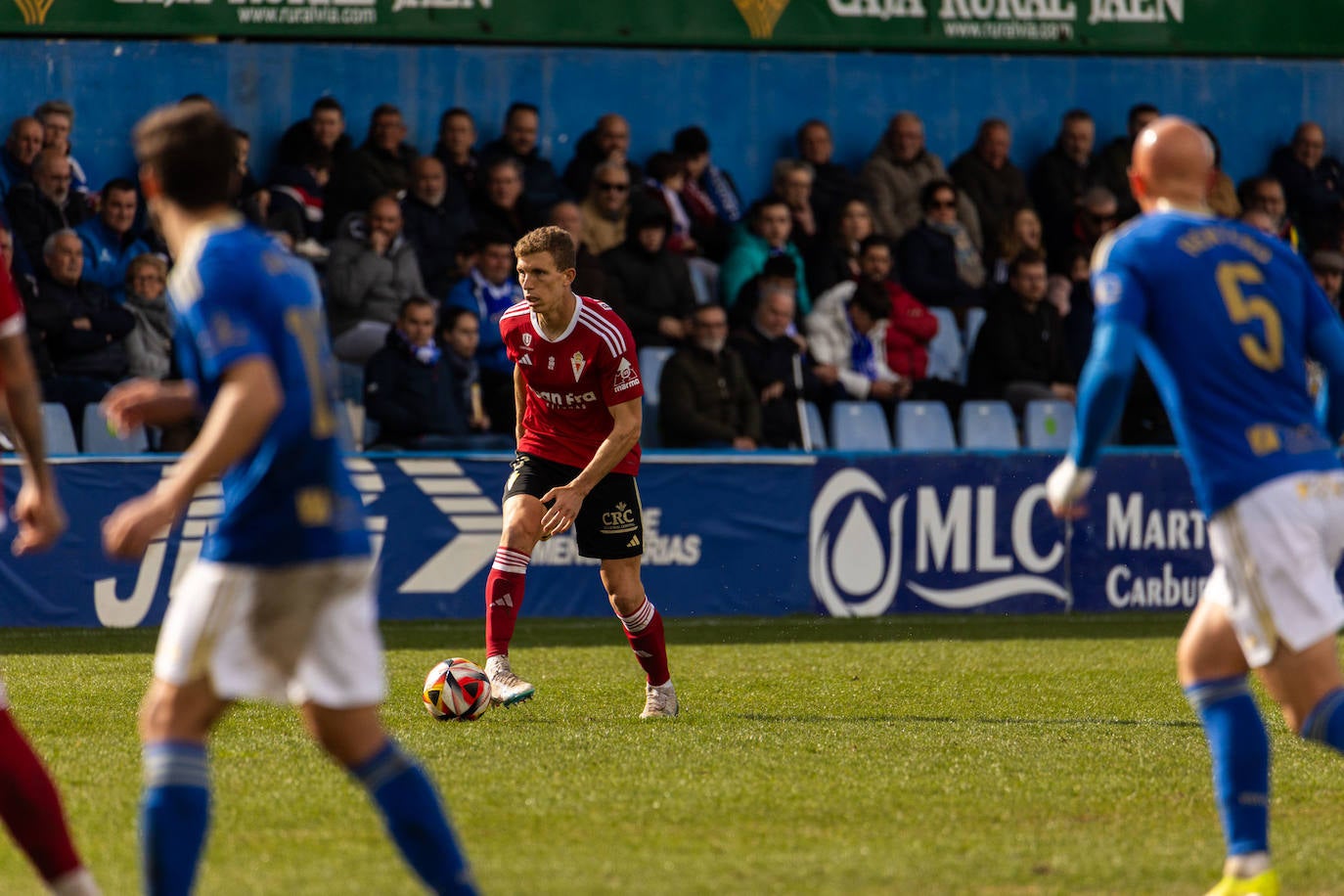 La derrota del Real Murcia frente al Linares Deportivo, en imágenes