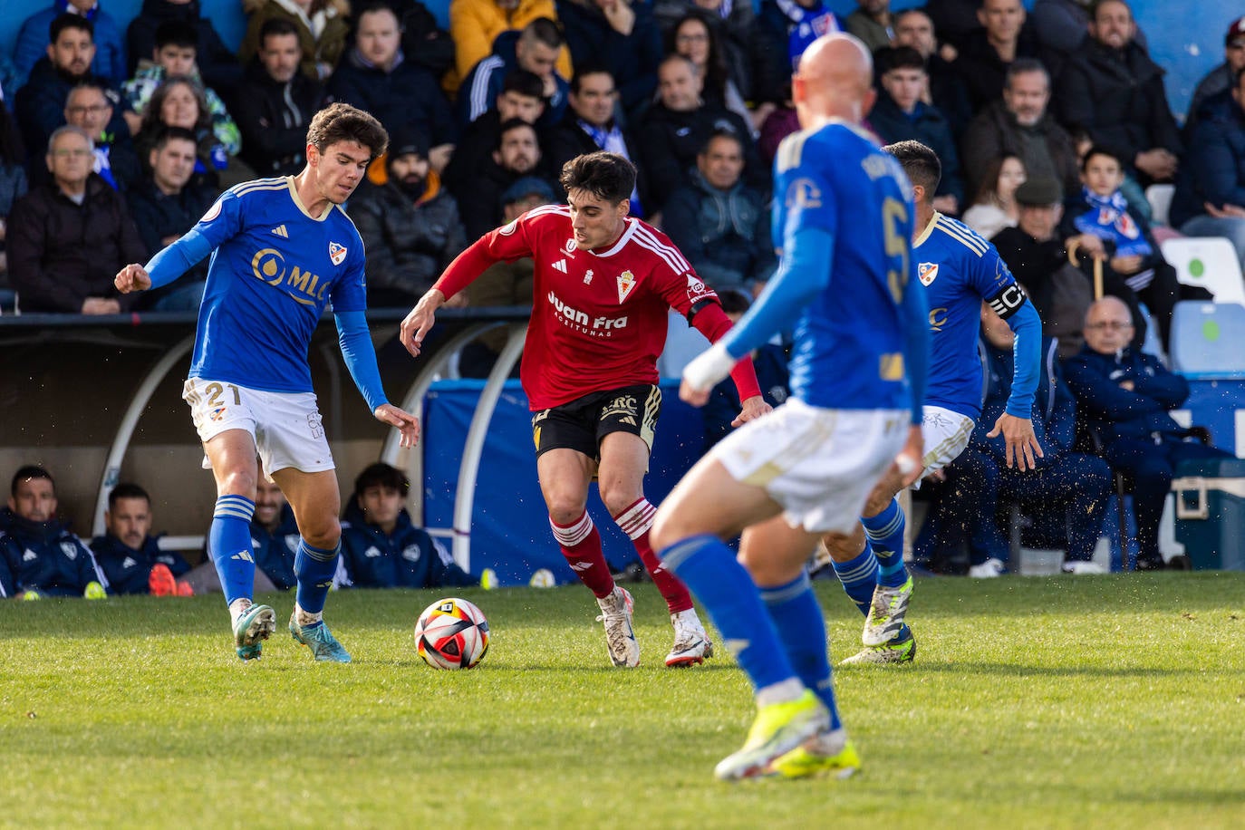 La derrota del Real Murcia frente al Linares Deportivo, en imágenes