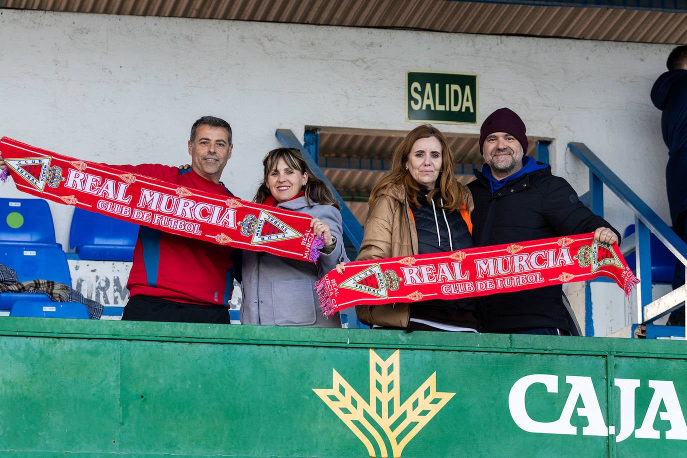 La derrota del Real Murcia frente al Linares Deportivo, en imágenes