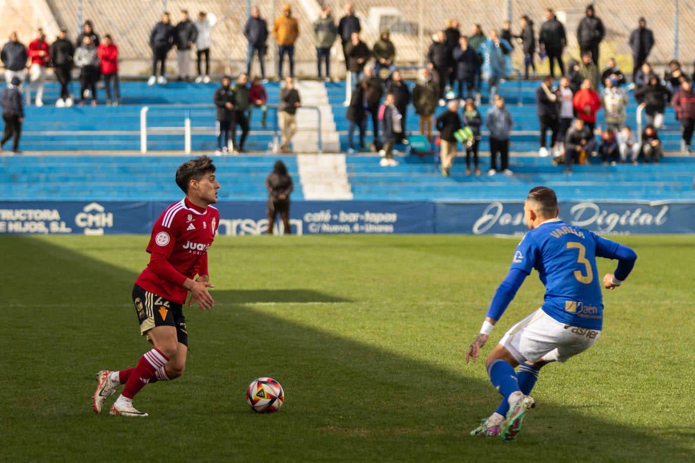 La derrota del Real Murcia frente al Linares Deportivo, en imágenes