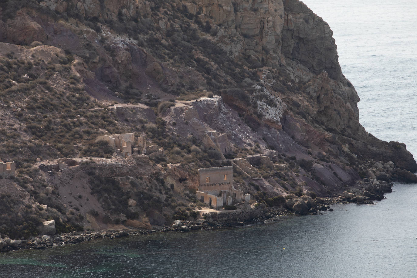 Imágenes de la Isla del Fraile, una joya del patrimonio escondida en Águilas