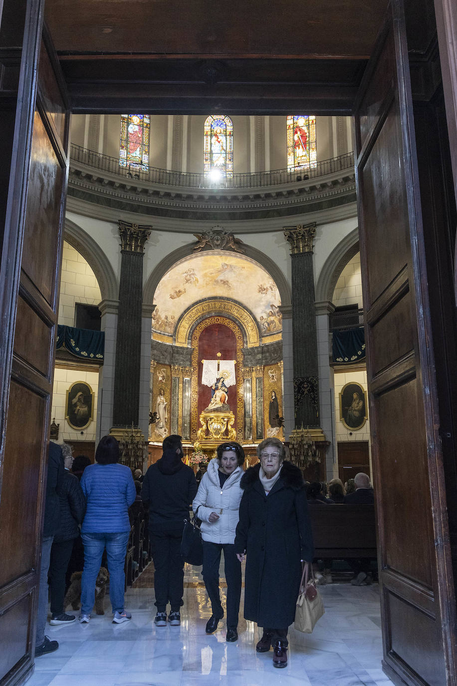 Las imágenes de la reapertura de la basílica de la Virgen de la Caridad de Cartagena