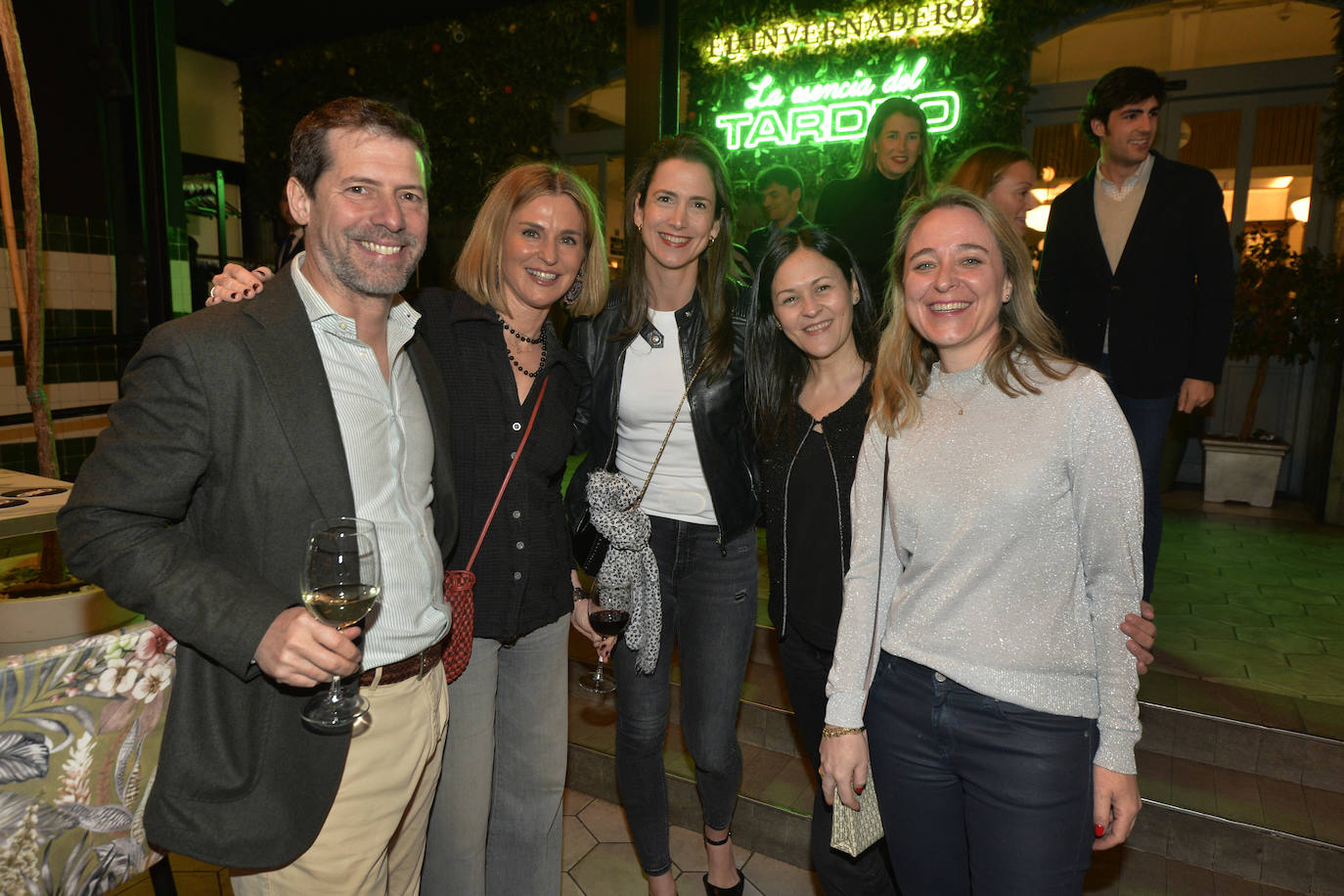 Las imágenes del cóctel de bienvenida en el Mercado de Correos de Murcia