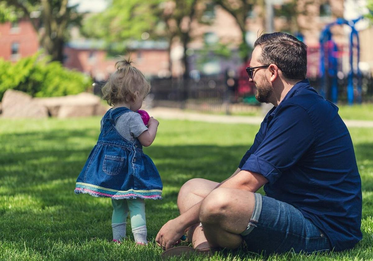 Un padre y su hija.