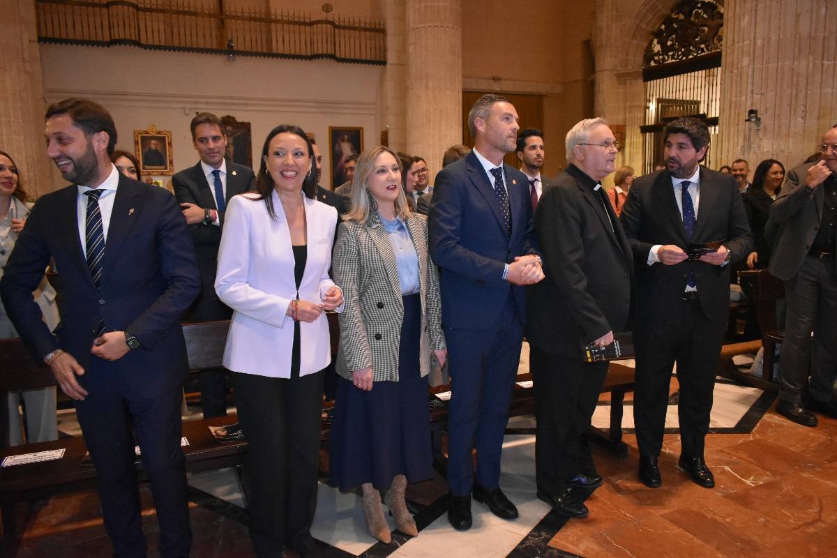 La Compañía abre sus puertas a «The Mystery Man»