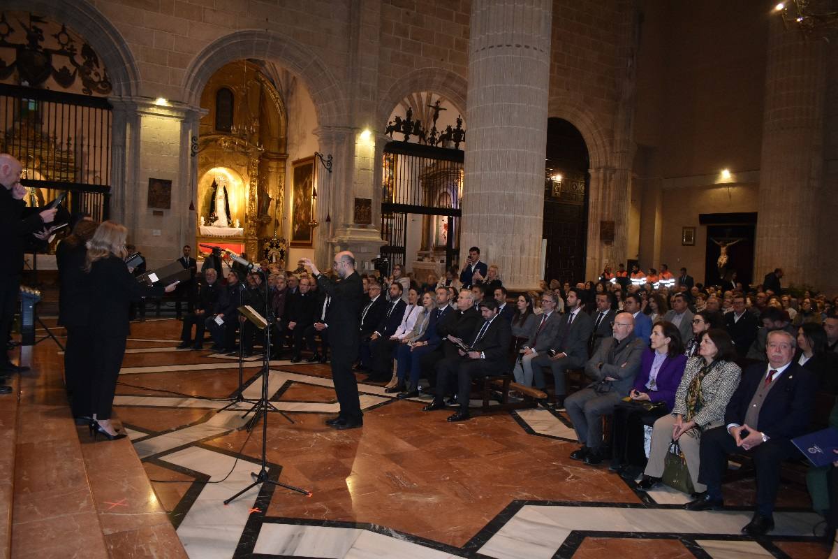 La Compañía abre sus puertas a «The Mystery Man»