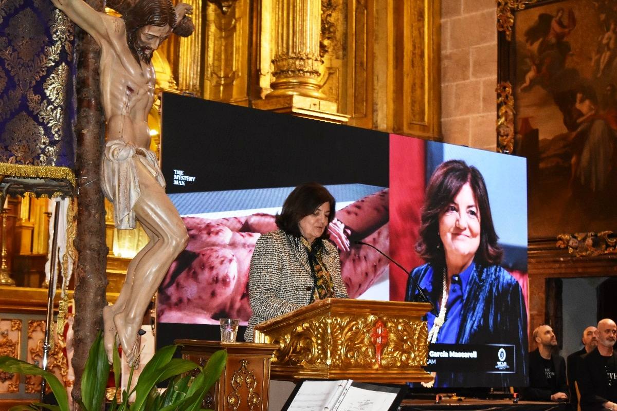 La Compañía abre sus puertas a «The Mystery Man»